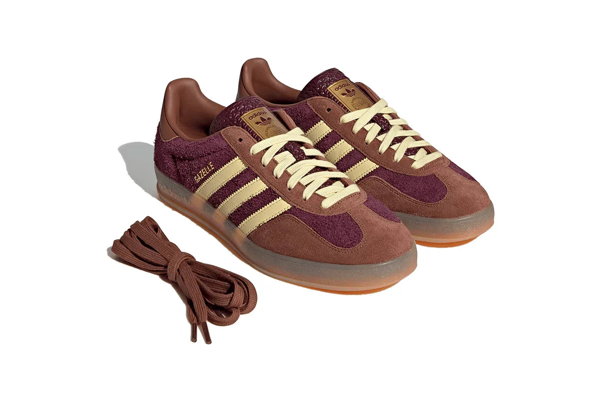 Adidas Gazelle Indoor Maroon Almost Yellow Marrom - 44SHOES