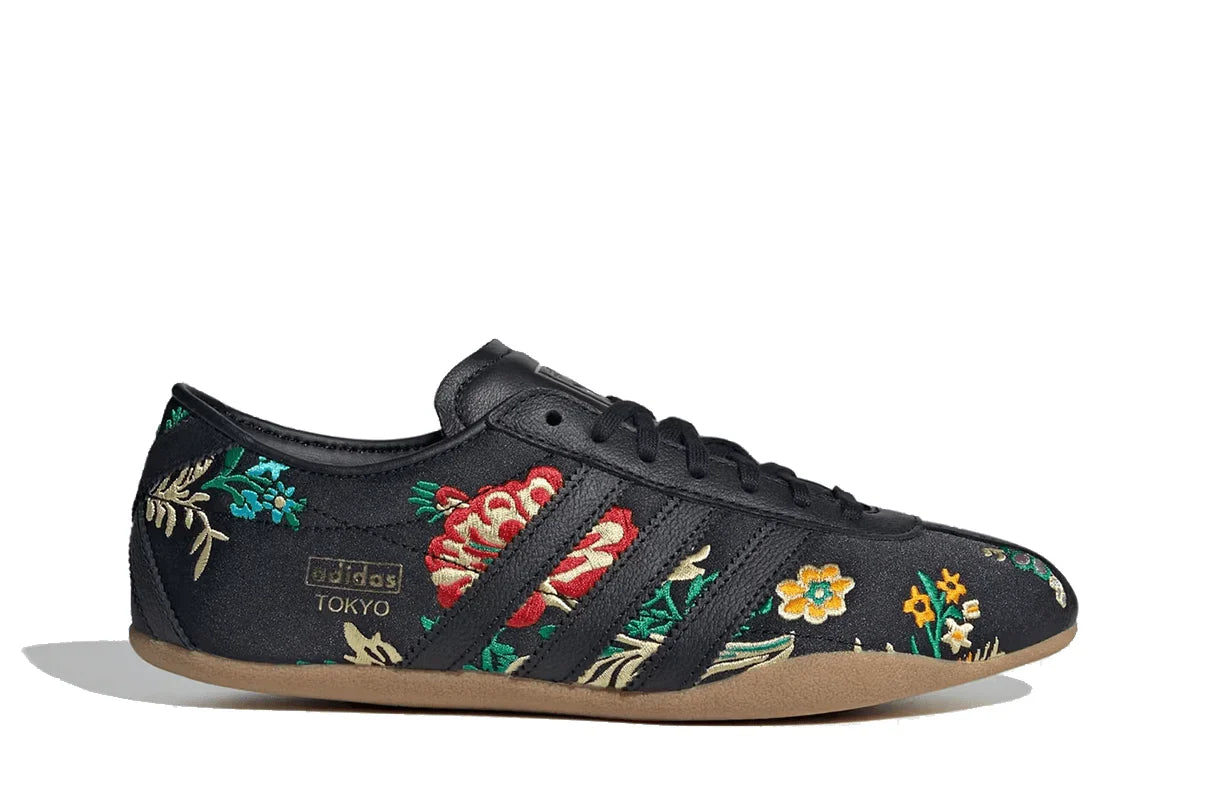 Adidas Tokyo Black Floral Embroidery Preto - 44SHOES