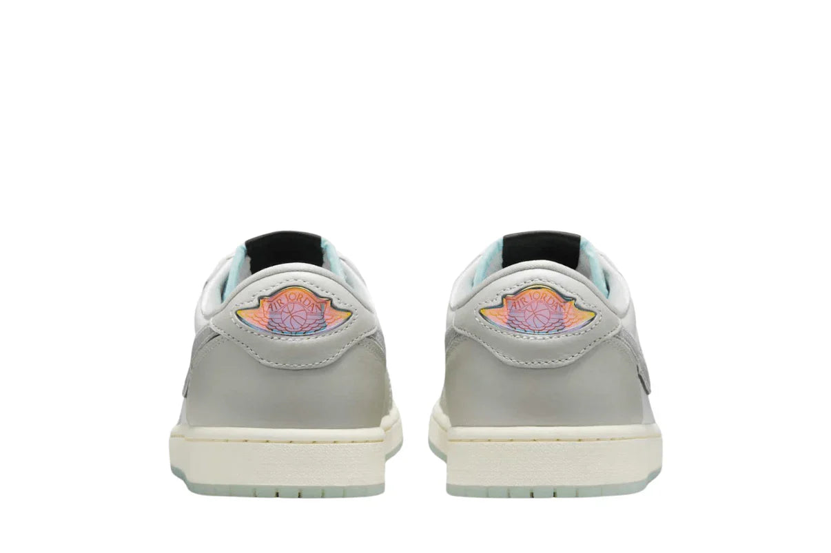 Air Jordan 1 Low "Lunar New Year" Photon Dust Cinza - 44SHOES