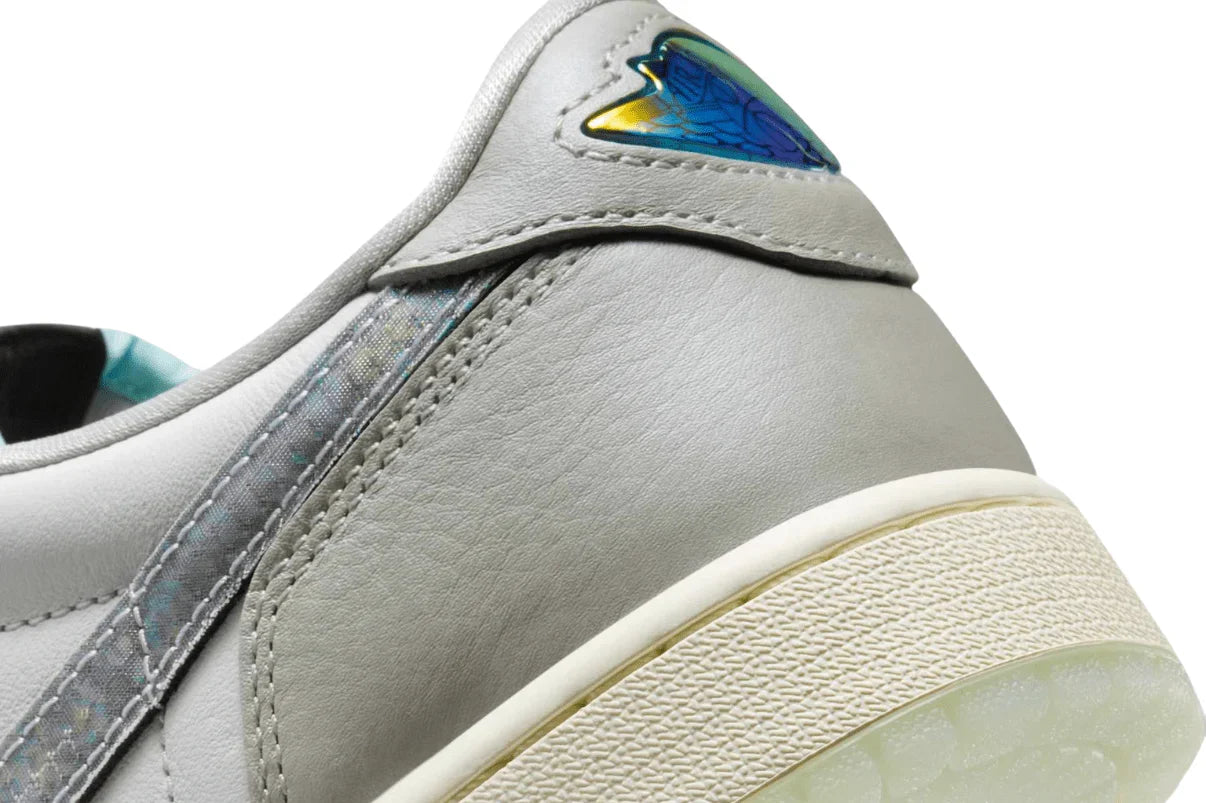 Air Jordan 1 Low "Lunar New Year" Photon Dust Cinza - 44SHOES