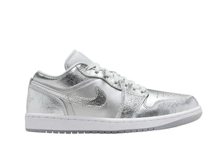 Air Jordan 1 Low SE Silver Metallic Cinza - 44SHOES