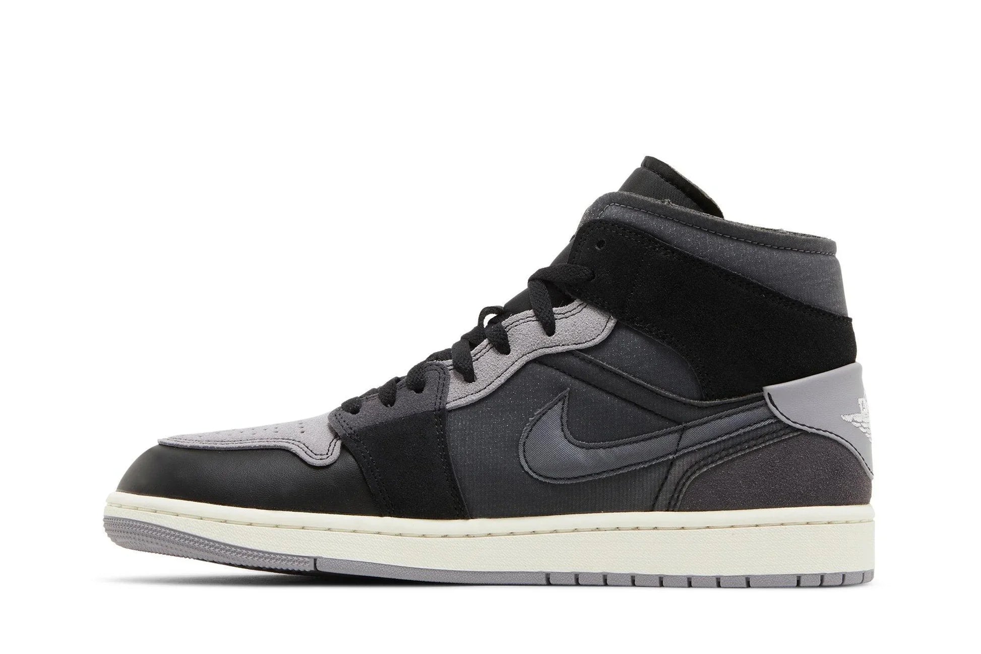 Air Jordan 1 Mid SE Craft Inside Out Black Preto - 44SHOES
