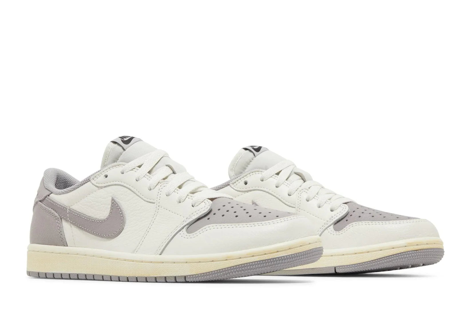 Air Jordan 1 Retro Low OG 'Atmosphere Grey' Roxo - 44SHOES