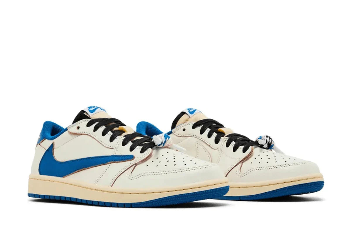 Air Jordan 1 x Travis Scott Retro Low OG SP Nike Sail Military Blue Couro - 44SHOES