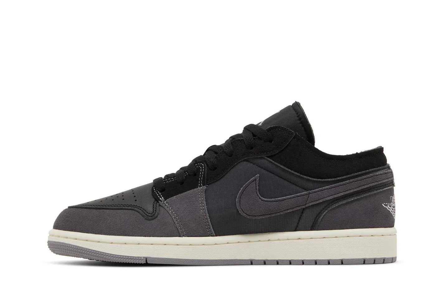 Air Jordan 1 Low Inside Out Black Preto - 44SHOES