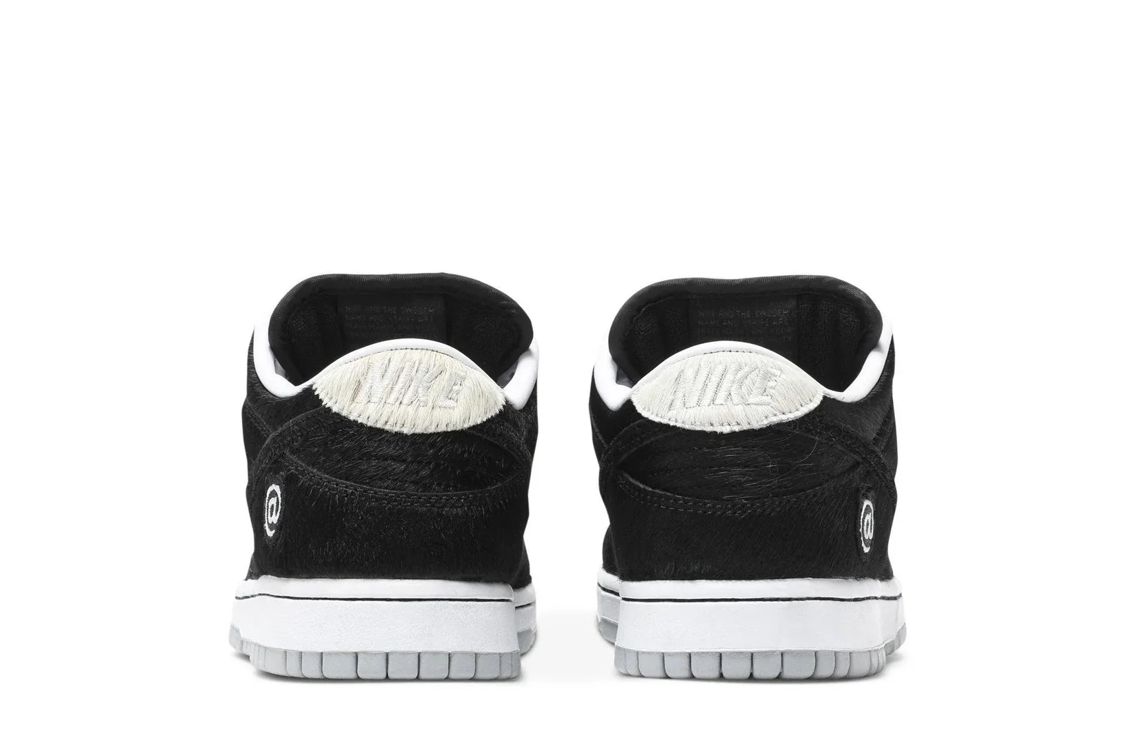 Medicom Toy x Nike SB Dunk Be@rbrick Preto - 44SHOES