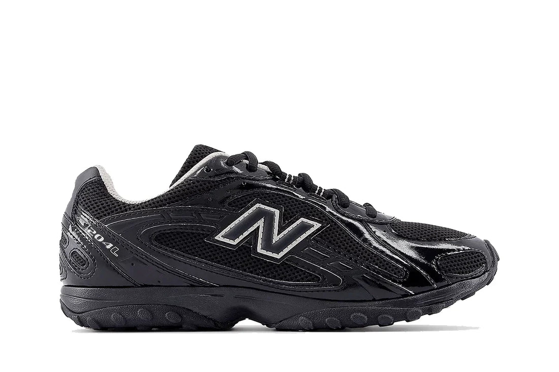 New Balance 204L Black Timberwolf Preto - 44SHOES