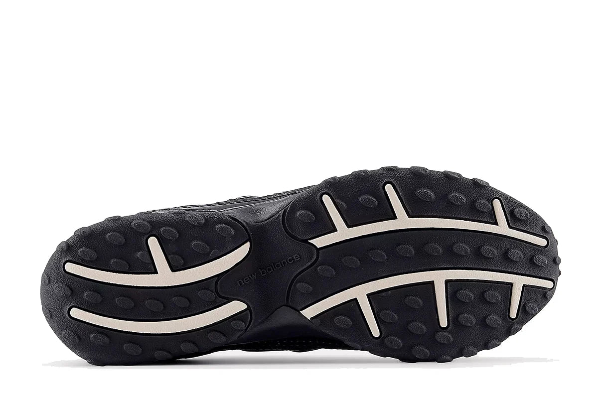 New Balance 204L Black Timberwolf Preto - 44SHOES