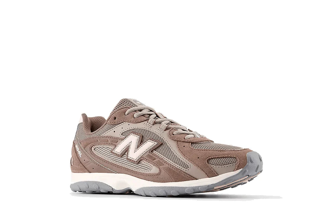 New Balance 204L Cortado Marrom - 44SHOES