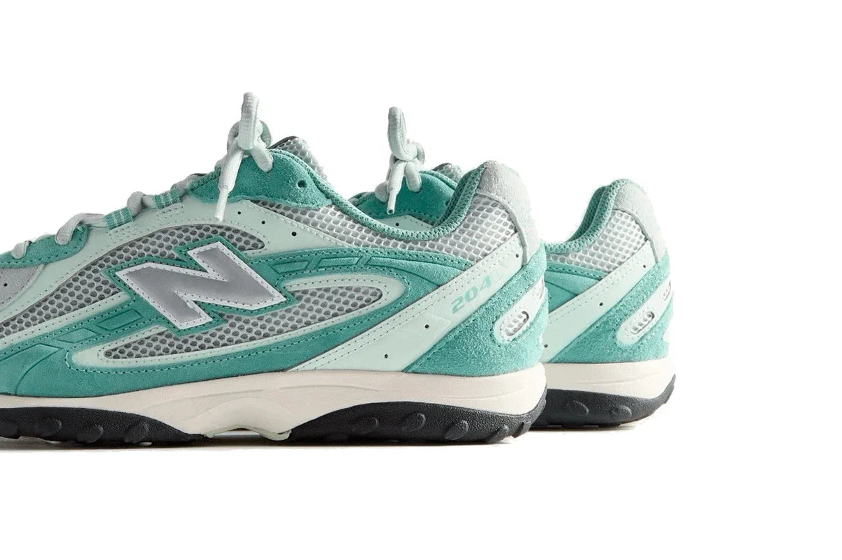 New Balance 204L Kith Green Silver Verde - 44SHOES