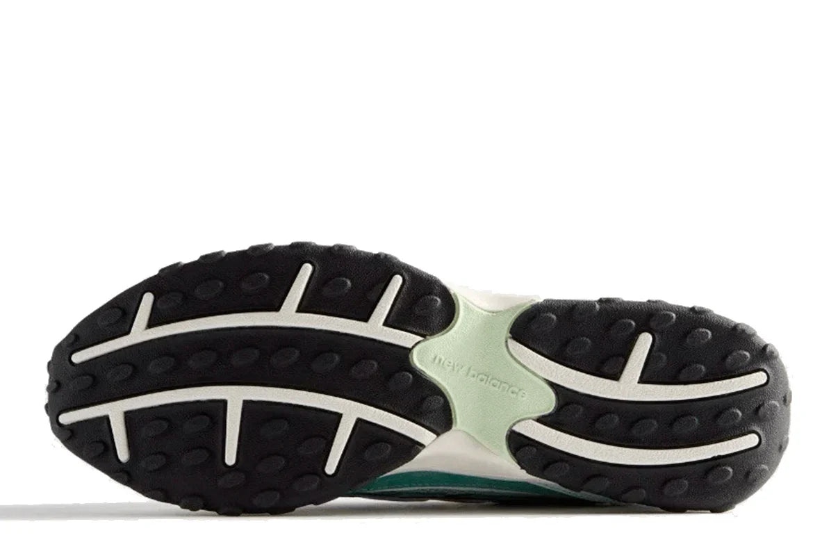 New Balance 204L Kith Green Silver Verde - 44SHOES