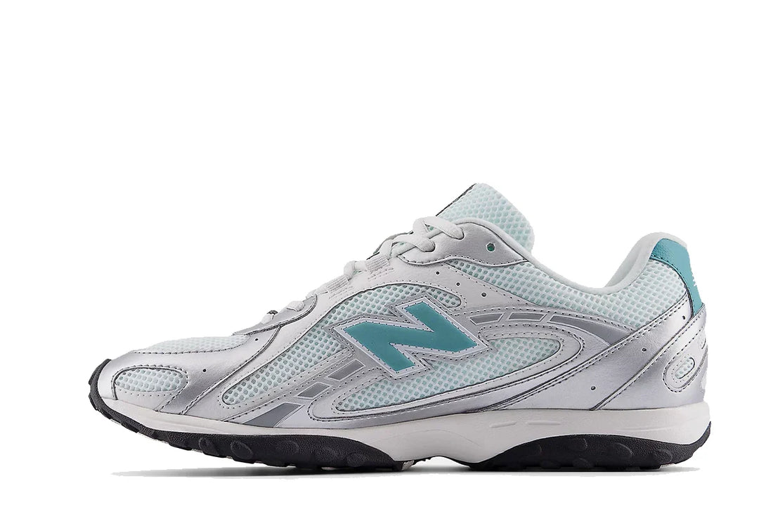 New Balance 204L Light Silver Metallic Prata - 44SHOES