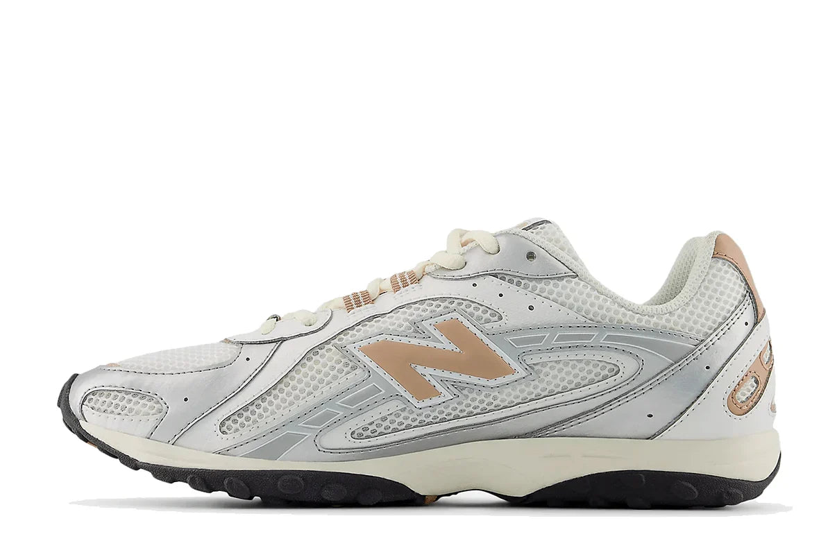 New Balance 204L Silver Metallic Flat Taupe Prateado - 44SHOES