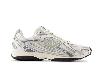 New Balance 204L Silver Metallic Sage Green Prateado - 44SHOES