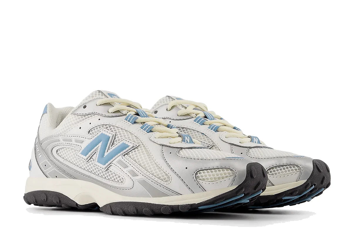 New Balance 204L Silver Metallic Sky Prateado - 44SHOES