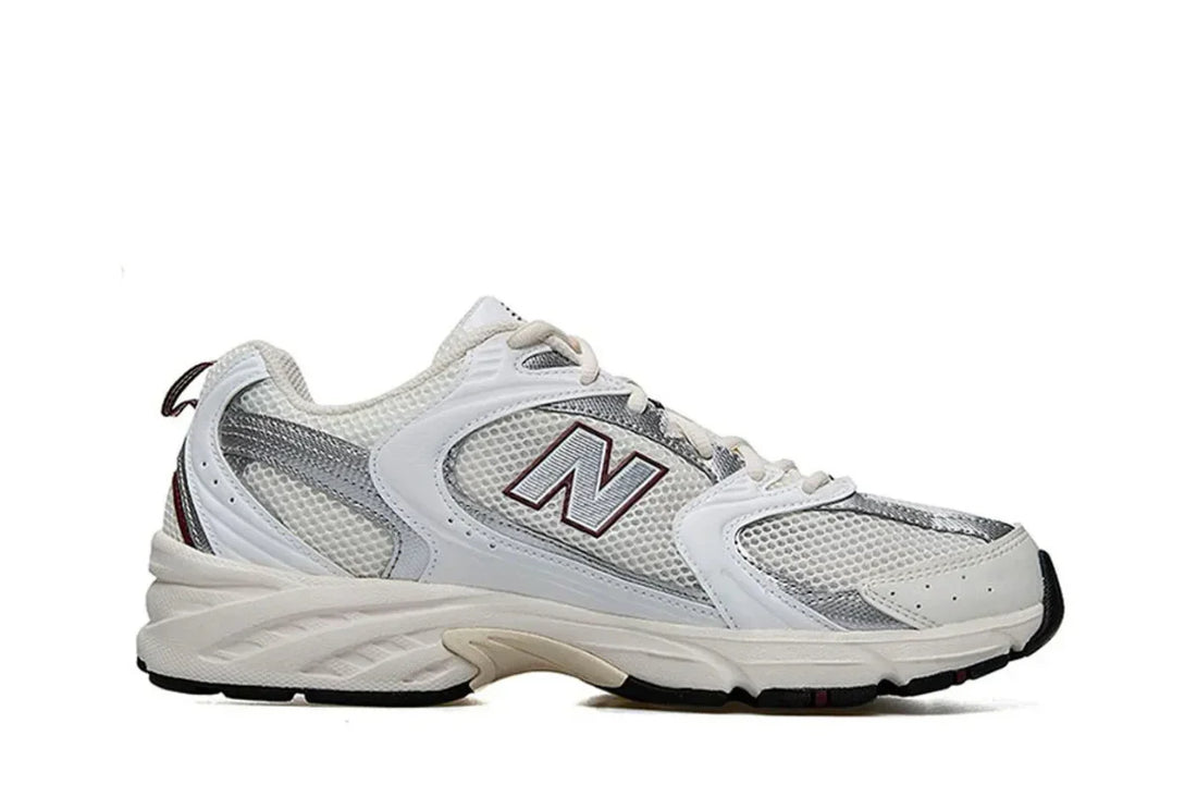 New Balance 530 Sea Salt White Mercury Red Branco - 44SHOES