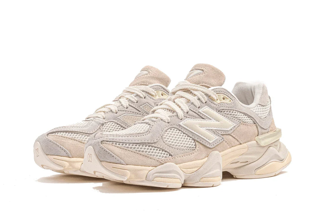 New Balance 9060 Angora Sea Salt - 44SHOES