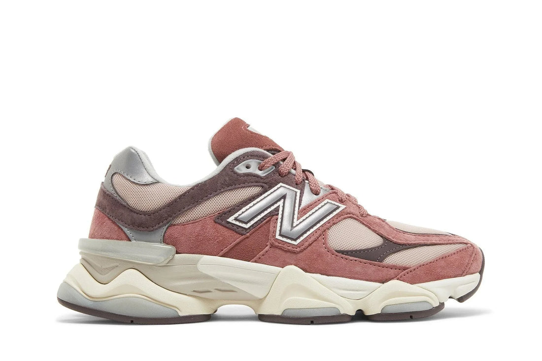 New Balance 9060 Mineral Red Truffle Rain Cloud Vermelho - 44SHOES