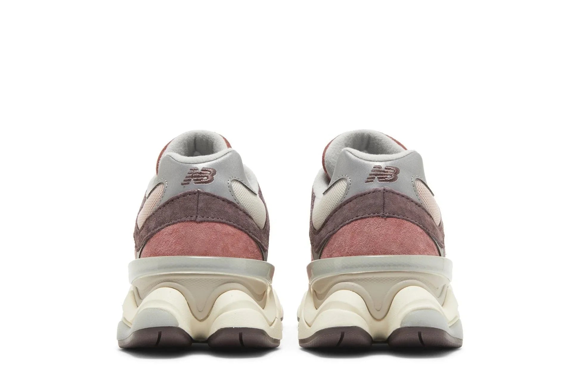 New Balance 9060 Mineral Red Truffle Rain Cloud Vermelho - 44SHOES