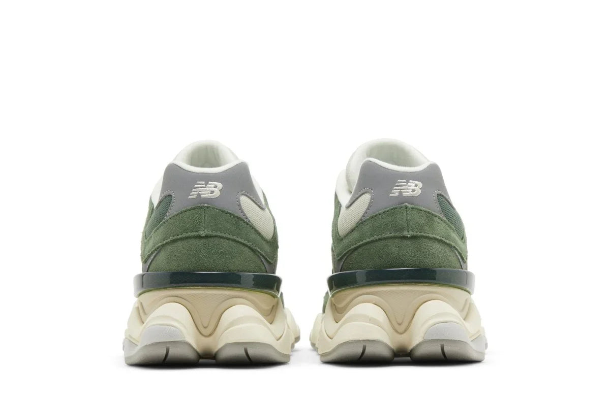 New Balance 9060 Nori Verde - 44SHOES