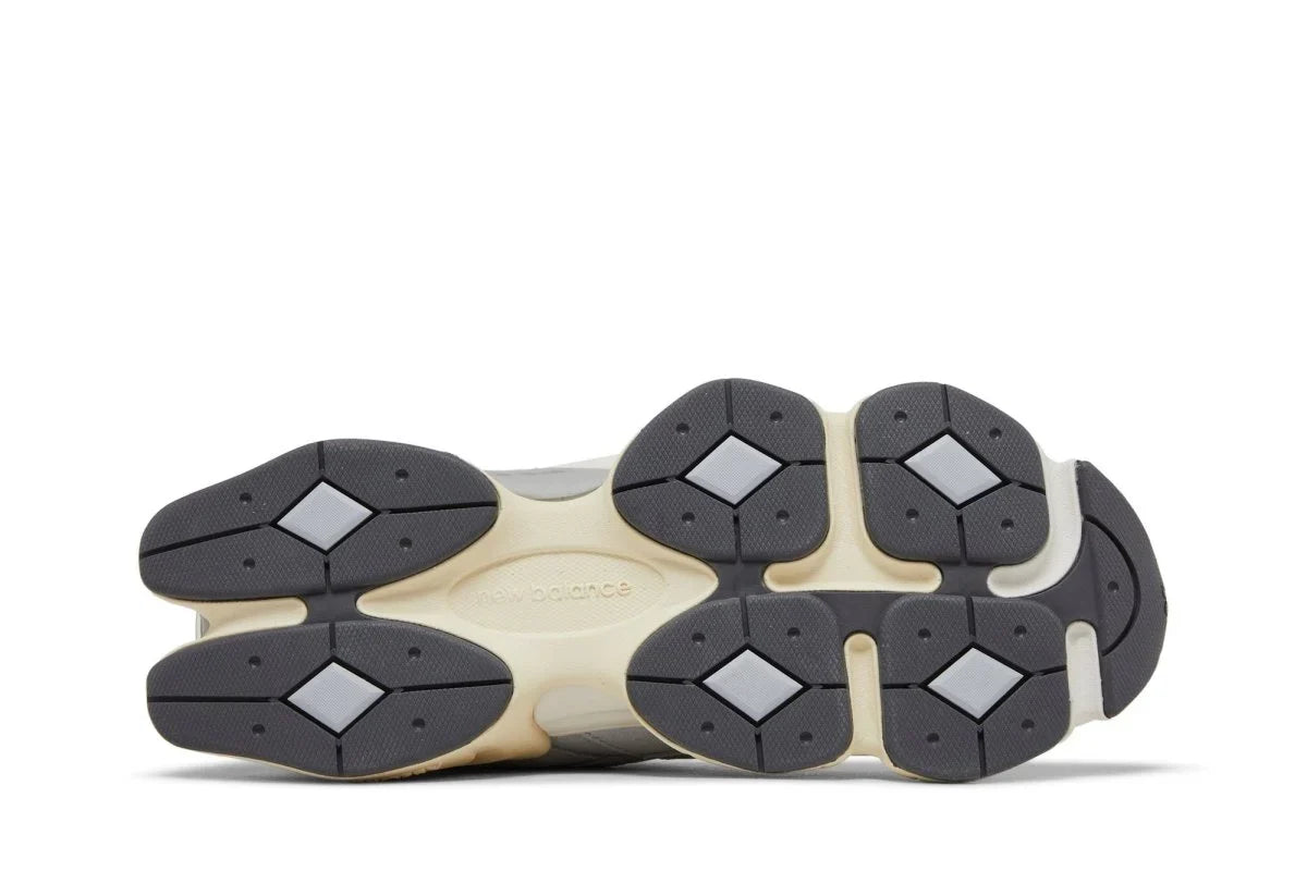 New Balance 9060 Pink Granite Silver Metallic Silver Cinza - 44SHOES