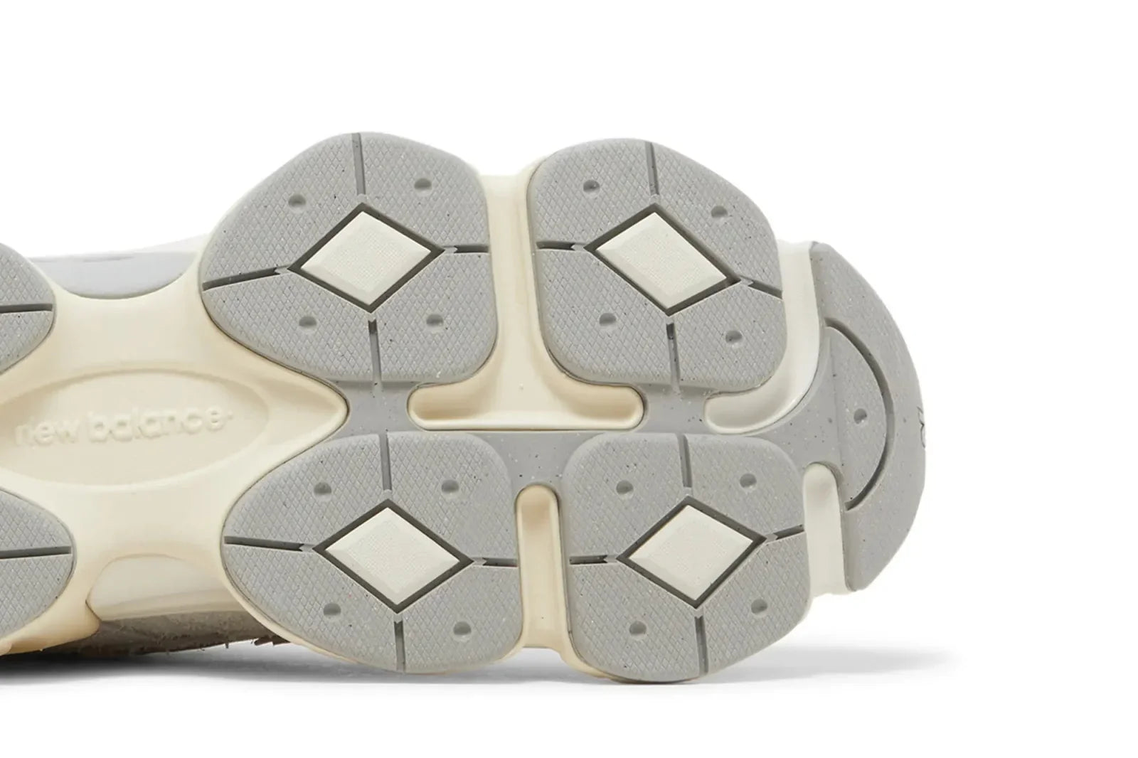 New Balance 9060 Quartz Grey Cinza - 44SHOES