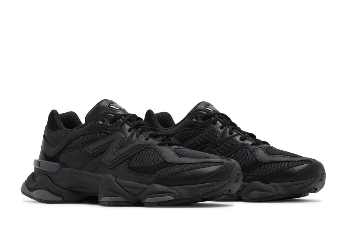 New Balance 9060 Triple Black Preto - 44SHOES