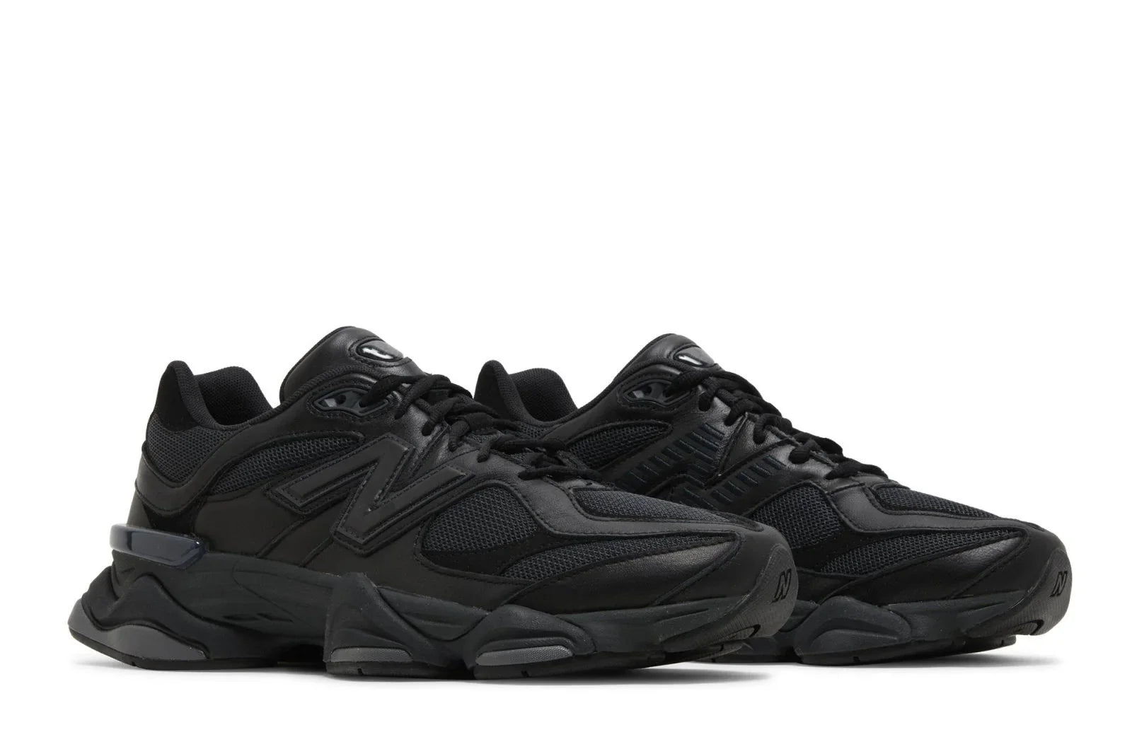 New Balance 9060 Triple Black Preto - 44SHOES