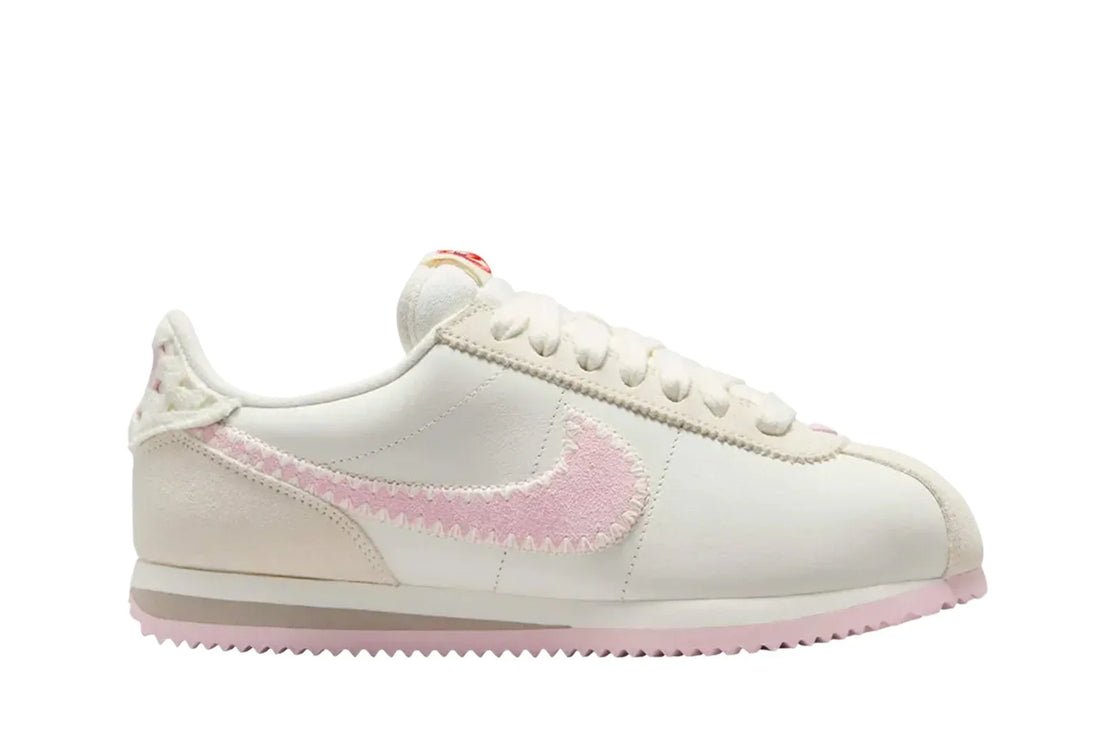 Nike Cortez Valentine's Day (2025) Off White - 44SHOES