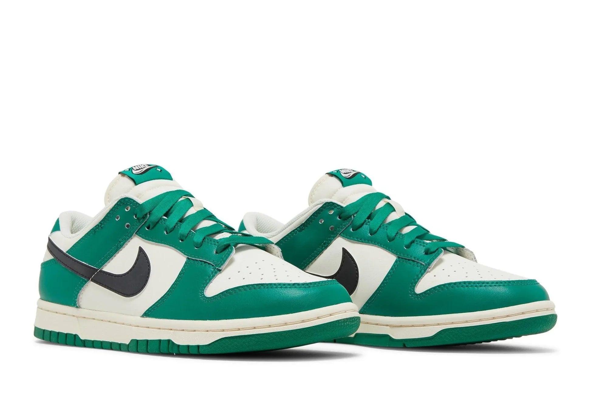 Nike Dunk Low SE Lottery Verde - 44SHOES