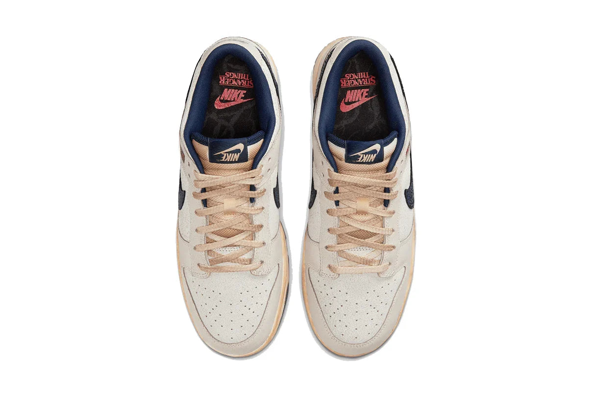 Nike Dunk Low Stranger Things Phantom Branco - 44SHOES