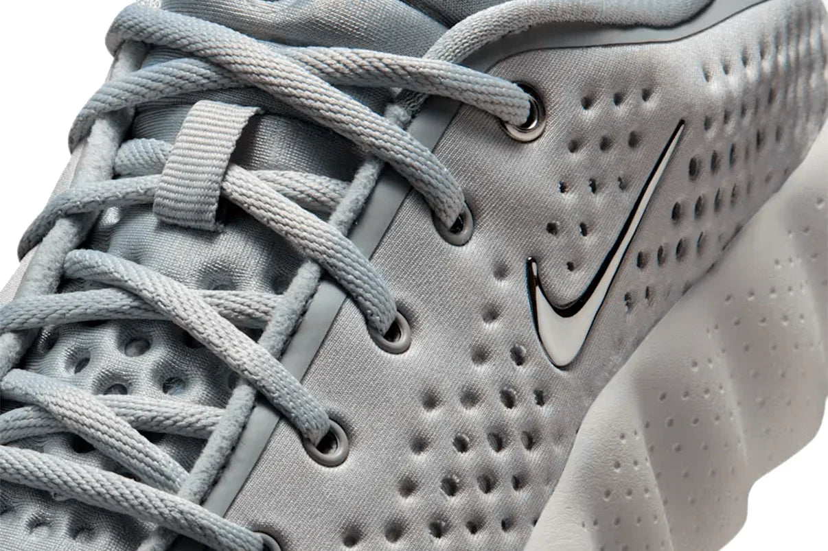 Nike Mind 002 Light Smoke Grey Cinza - 44SHOES