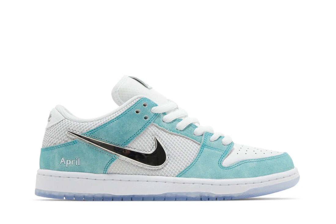 April Skateboards x Nike SB Dunk Low Turbo Green Azul - 44SHOES