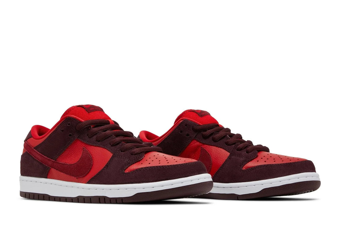 Nike SB Dunk Low Cherry Vermelho - 44SHOES