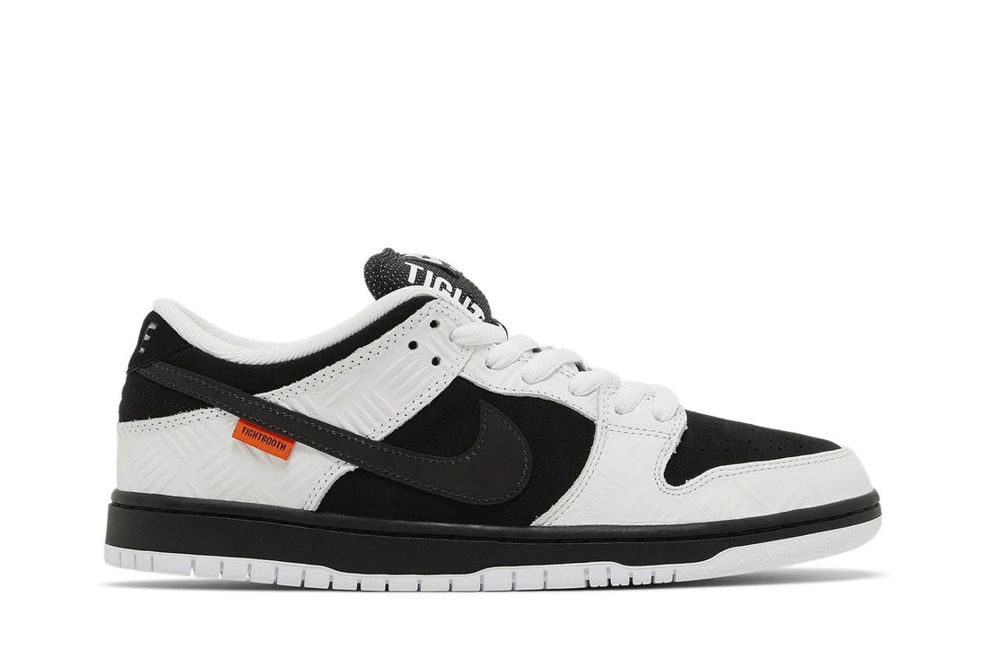 TIGHTBOOTH x Nike SB Dunk Low Pro Black White Preto - 44SHOES