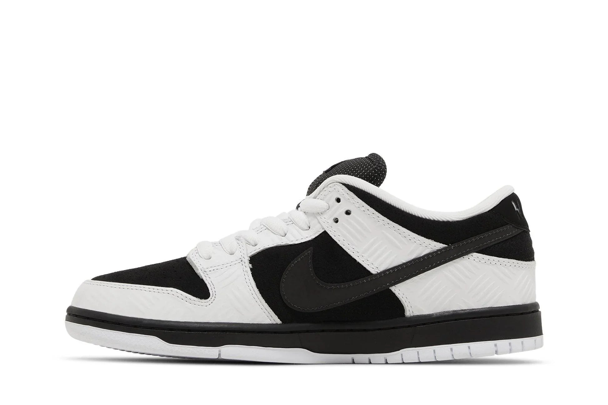 TIGHTBOOTH x Nike SB Dunk Low Pro Black White Preto - 44SHOES