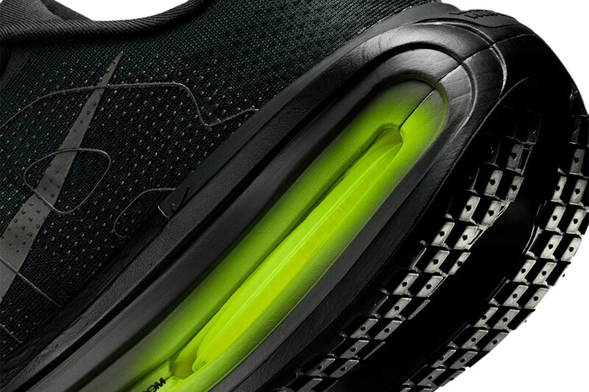 Nike Vomero Premium Black Volt Preto - 44SHOES