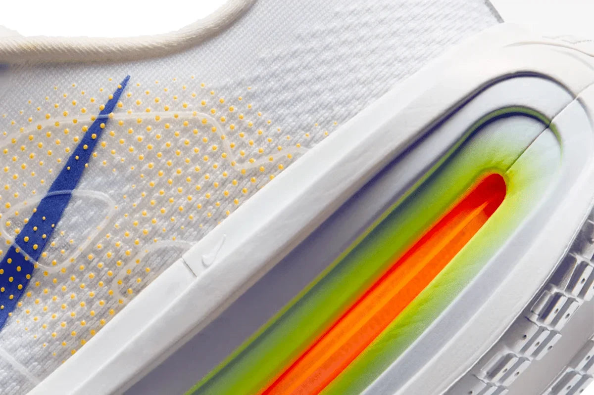 Nike Vomero Premium White Lapis Total Orange Off White - 44SHOES
